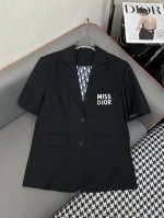 P360Dio* 25Ss新款短袖西装外套 字母绣花装饰 时尚气质 单色三码Smla807