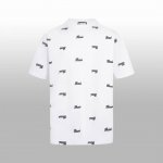 p100 高版本 【Gucc*】春夏新款短袖T-Shirt 欧洲数码直喷技术 260克高克重棉感面料 挺括有型 图案清晰如手绘满身G家Logo 无性别穿搭 情侣