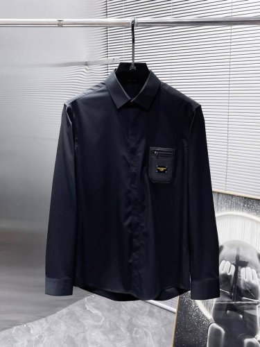 杜嘉班纳 Dg 2025Ss新款长袖 衬衫 衬衣，高端版本！专柜定制面料 透气舒适度高，细节无可挑剔，品牌元素设计理念，体现高品质。手感细腻柔软！呈现休闲裁剪，