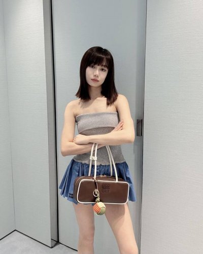 miumi* 25Ss春夏新款 叠搭神器抹胸连衣裙丨独家高版出品！学院风罗纹拼接设计压褶超短半裙！进口高密纯棉罗纹拼接衬衫面料质感超赞！复古学院风文艺少女必入单