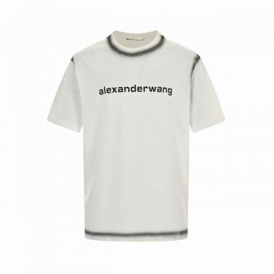 Alexander Wang 亚历山大王 水洗字母Logo短袖 最好看的水洗元素，水洗工艺极其复杂，水洗师傅把做好的成衣进行褪色，第二次在进行石头翻炒，报废率极