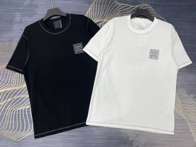 上新 Givenchy纪梵希2025春夏新款刺绣字母Logo圆领短袖T恤 高版本高版本 280克精棉面料 全网独家首发 百搭款细节处理完美 进口高密度刺绣Log
