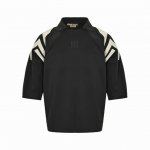adidas & Fog 联名拼接七分袖短袖 面料：100％聚酯千维，克重300克 工艺：采用进口百灵达机台刺绣工艺 面料采用100％聚酯千维，它具有出色的抗皱
