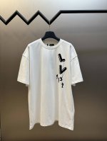 顶级最高版本 Lv路易威登Louis Vuitton 驴家1V 经典伞兵图案字母半袖T恤短袖 男女同款 情侣款 宽松版型 最高版本 原版面料 高版本 高品质 所