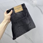 Balenciag*巴黎 高端定制、2025早春最新款直阔腿筒牛仔裤 柜台同步发售 进口固色面料 微弹 原版定制复刻 客供五金辅料 原单品质 重工洗水 做工走线