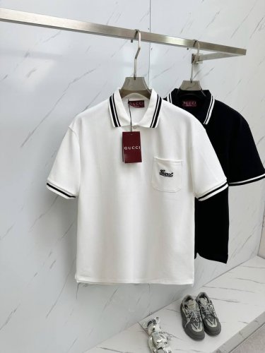 gucci 2025Ss夏季最新品，专柜同步有售，原单狠货，时尚休闲Polo 短袖T恤，上身舒适！吸睛而有亮点，采用进口原版面料，顶级工艺字母图案Logo，简单