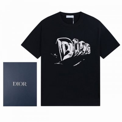 120 高品质 Dio 迪奥 Fall23 Tears系列 Logo涂鸦T恤 ，本期最火爆Tears系列，面料采用纯棉精梳棉面料，印花采用进口最新油画涂鸦工艺，