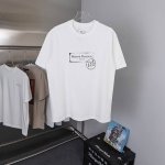 礼盒装款号Y22-2码数Xs-S-M-L Magiera Mm6马吉拉 官网同款 520系列破损字母Logo 印花双纱纯棉短袖 、每对情侣必备单品 - 280G