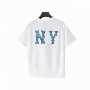 实拍细节图+细节图 mlb 洋基队 前后字母印花Logo短袖T桖 男女同款 质感超强 简约又不失时尚 上身尽率性自在感 轻松拿捏料子亲肤透气 触感细腻 面料 2