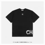 Chanel 香奈儿 25Ss 胸口Cc侧面印花短袖 面料采用230克重精梳棉，定制32支1*1螺纹，成衣两遍水洗处理，面料舒适亲肤无异感，定制定染面料，纺织