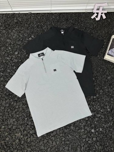 可隆Kolon Sport立体硅胶品牌Logo宽松休闲纯色时尚百搭短袖T恤 男女同款 还在寻找一件能承包整个夏天的T恤？可隆Kolon Sport立体硅胶Log