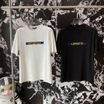 驴家 Ss夏装新品 专柜在售 最新系列图案Logo短袖T恤 必须人手一件的节奏 进口顶极精梳棉面料 极为亲肤舒适 摸上去非常的细腻 质感很好 完美体现立体感 符