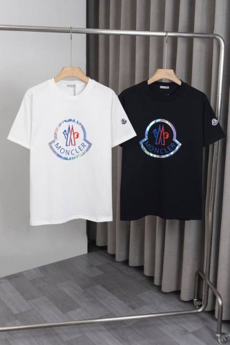 X061 25Ss新款蒙口Moncler短袖 采用260克双纱面料，胸前蒙口Moncler 大Logo印花工艺+衣袖刺绣小蒙口Logo，时尚大方 男女同款 颜色