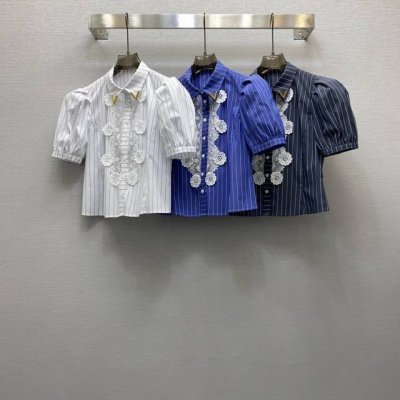 Va*25Ss 重工定位绣花气质翻领金属扣点缀泡泡袖设计衬衣，高级面料，颜色:图片3色，面料：精纺棉面料 Smlxl