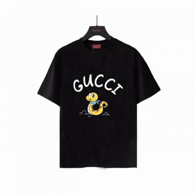实拍细节图+尺码表 Gucci 古驰 趣味粉蛇字母Logo印花短袖 面料：规格采用实打实240G 100%纯棉 针织内的兰博基尼，定织定染！属于高敏感特殊色 我