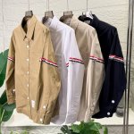 上新 Thom Browne Tb牛津布色织织带衬衫 男女同款外套采用原版一比一牛津布面料 原版拆解开发 一比一定制的小标 领标 水洗 吊牌 五金等等 原版分解