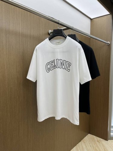 celine 独家首发 2025早春最新品，专柜同步有售，原单狠货，时尚休闲圆领短袖T恤，上身舒适！吸睛而有亮点，采用进口原版面料，顶级印花刺绣工艺字母图案Lo