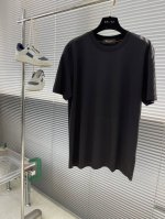 Loro piana 至尊商务休闲风男士圆领短袖T恤，经典商务男装，男装界的天花板，Lp高质感~立体刺绣Logo短袖T恤，高质感的简约Tee，基础款，春夏直接上