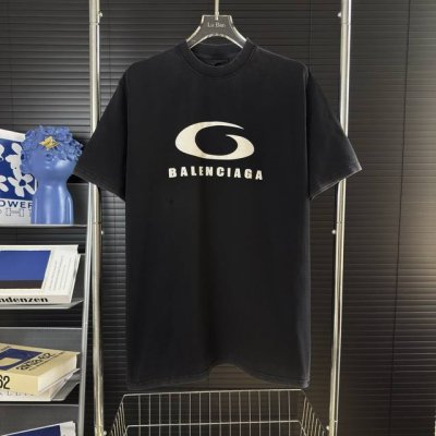 336 当天到货 现货现配 balenciaga巴黎世家新款经典款字母Logo印花短袖圆领T恤 面料: 300重磅纯棉 随意对比 采用特定重磅32S精棉平纹针织