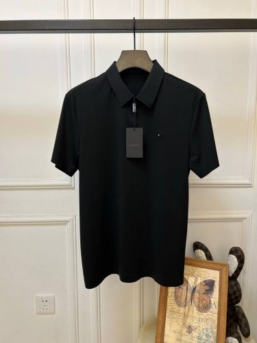 Cheng 一套 新品杰利亚Zegna速干套装polot恤，裤子 春夏最新品套装，同步有售，时尚休闲运动系列，采用进口四面弹梭织面料，顶级经典Logo标志工艺图