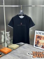 ouk Bc 2025新品男士休闲圆领刺绣短袖T恤 ，纯棉面料，简单大气的款式，甄选优质面料密度紧实久穿不易变形，微弹力柔软有质感，上身舒适性与透气性绝佳！的胸