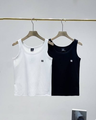 一包两件，Kolon Sport可隆女士吊带背心两件套2025夏季新款外穿打底无袖上衣，单穿藏肉显瘦遮副乳，逛街、上班、居家、运动等时尚感拉满！ 广州出口贸易公
