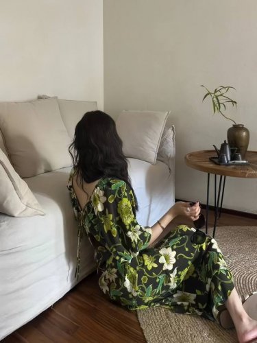 蝙蝠袖收腰V领真丝连衣裙 Smlxl 现货现发