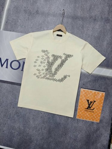 实拍 Nfc芯片感应 Louis Vuitton 路易威登 短袖T恤 Lv 经典飞机Logo字母图案印花短袖T恤 男女同款 面料：原版同步330克重双纱100%