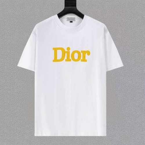 Dior 迪奥25Ss新款短袖，最高版本重工艺印花经典Logo图案，高标准定制，上身非常有型，客供进口高档280克纯棉面料质感非常细腻，细节工艺精湛考究，塑造性