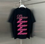 WE11DONE 爱心弹幕 宽松圆领短袖T恤男女情侣款 面料：300g双纱精梳紧密赛络纺重磅纯棉 工艺：走线均是全身三线缝制，后领织带包边延伸到肩部加固，细节井