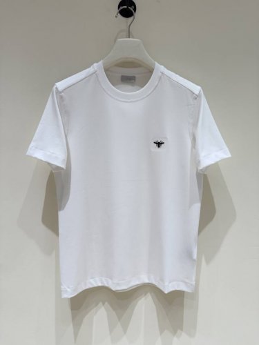 新品 Dr男士蜜蜂刺绣圆领短袖T恤，顶级贸易公司货，纯正血统品质，25年春夏新品，超火爆人气单品！！ 客供埃及进口高级物料，甄选尼罗河区域光照极好的上等长绒棉花