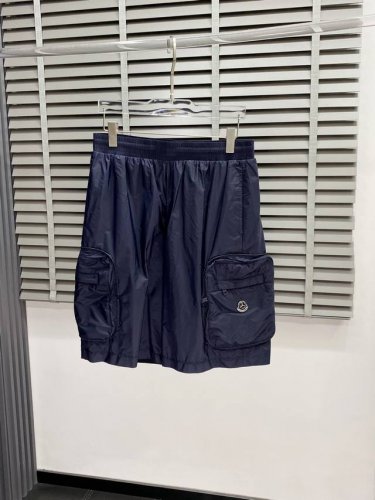 moncler蒙口&Benz By Nigo独家专供新款休闲尼龙短裤高端版本 专柜定制面料 透气舒适度高，细节无可挑剔，品牌元素设计理念，体现高品质。两边口袋拉