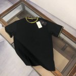 Cfen*Di 芬迪 2025最新款短袖T恤，绝对的顶级爆款，原版一比一面料，领口定制螺纹Logo更显得不凡跟高档，大气，简约，基础，耐看，但又独具风格，结合了