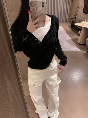 chrome Hearts 克罗心Ch定制纽扣十字架皮标假两件连帽长袖针织上衣 款号 25672702419 颜色 黑色 尺码 均码 80-125斤