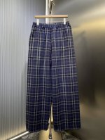 巴黎世家Balenciaga 顶级复刻 格纹对位刺绣长裤 开版-实体柜台-顶奢品质 秒杀市面一切版 格纹面料起订量 米 激光对格对位 损耗极大 一件裤子的用量超