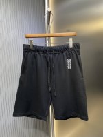 Come Hearts 顶级复刻 24Ss 白梵文字母刺绣短裤 面料采用320G重磅鱼鳞棉，高密鱼鳞肌理打造立体雕塑感，厚实挺括却保留棉质天然透气性，夏季贴身不