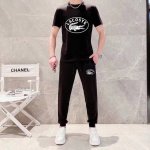 直 Lacoste鳄鱼 胖子福音 2025官网同款.世界知名奢侈品牌.夏季男士 双丝光 高品质货套装 采用进口原单面料 ，当季时尚潮流款，百搭爆款。简洁大方，精