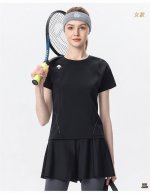 Descente迪桑特 独家实拍上新夏季女款高端户外冰丝压胶速干弹力透气运动休闲圆领短袖T恤女士夏季新款，本季主打，货源充足，放心主推，高端品质，经典设计，做工