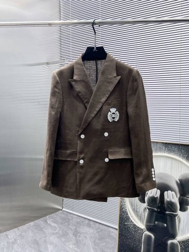 杜嘉班纳 Dg 2025Ss春秋新款 亚麻 西装 西服 高端版本 专柜定制面料 透气舒适度高 细节无可挑剔 品牌元素设计理念 体现高品质 手感细腻柔软 呈现休闲