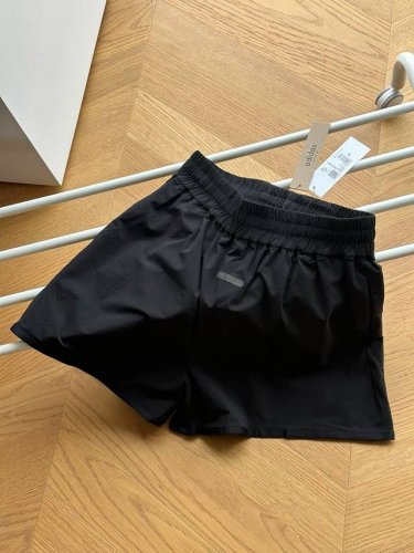 供 Fear Of God X Adidas Fog 阿迪达斯 联名款 23Fw短裤顶级版本 S~Xl 原版32S底8S全棉精密精梳纺微弹面料，双层小网格面料，