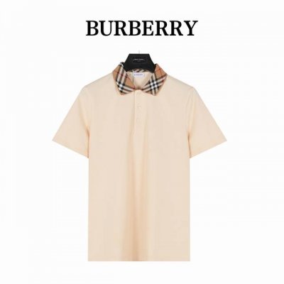 Burberry 巴宝莉 25Ss新款领口格纹短袖polo衫 原版品质欢迎对比。1:1经典复刻，合身版型polo 衫，选用专柜优质大网眼布珠地棉面料打造，跟市场