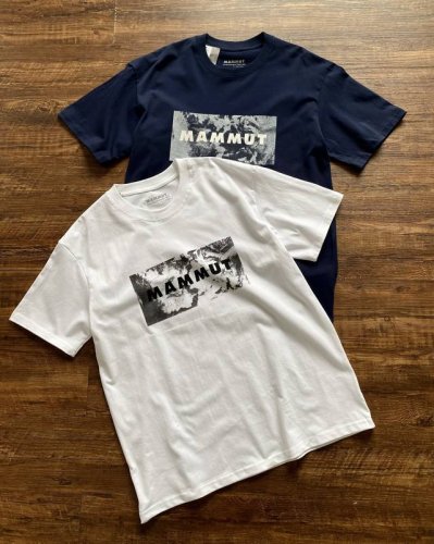 上新 Mammut猛犸象Trovat男士绵柔舒适T恤户外透气舒适快干面料柔软圆领款短袖！！ 一件适合在家里或户外休闲的T恤。 得益于Drirelease面料，这