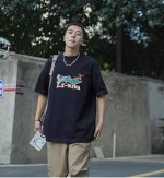 上新！新款中国李宁篮球限量版，国潮圆领短袖T恤！超级吸睛！ 不仅保留了传统的招牌风格，色调上的搭配效果自带层次，视觉上很有高街调性！重工艺高质感，棉质感强，男女