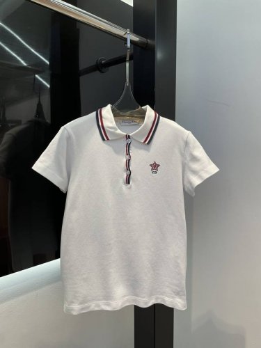 Dior*2025新品网球系列翻领 定制Yb棉材质 透气舒适 质感十足 常规短袖T恤裁剪 凸显品牌格调 采用克重纯棉制成 略带有弹力 呈现显瘦视觉效果 经典色系