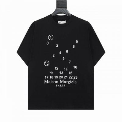 高版本Maisonmargiela 马吉拉 数字印花短袖，男女同款。 满满的高级感 性价比超高 手感超级柔软、细腻、柔软和不起球且不变形 G纯棉品质，后领标志对