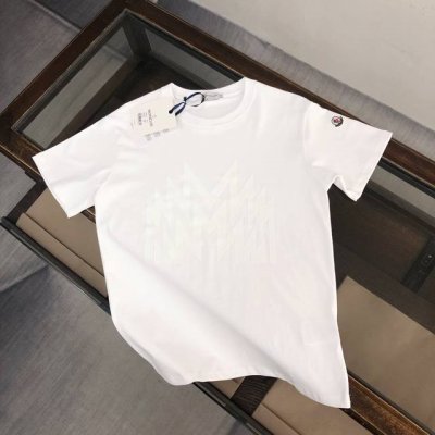 纯棉水洗不变形 Mon*Cler 蒙口 新款上市 专柜系列纯棉T恤 260克定制棉 面料柔软舒适 全新设计灵感 极具时尚代表性 精致植绒品牌M字设计 手感舒适透