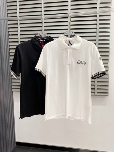 Moncler蒙口独家专供新款原单男士休闲短袖 高端定制 高端版本 时尚百搭爆款进口面料 手感超柔软细腻 穿着亲肤舒适 高端精品 代工厂p精细做工 上身非常赞