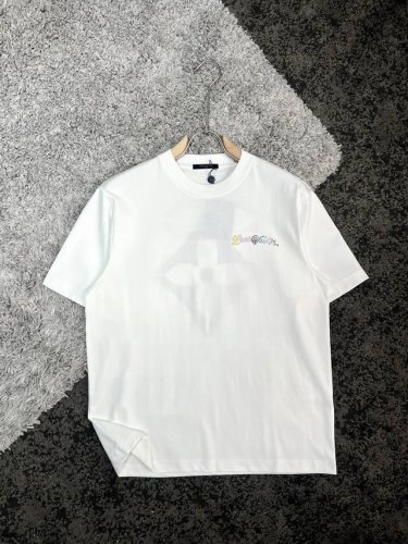 Louis Vuitton*路易威登 衣长