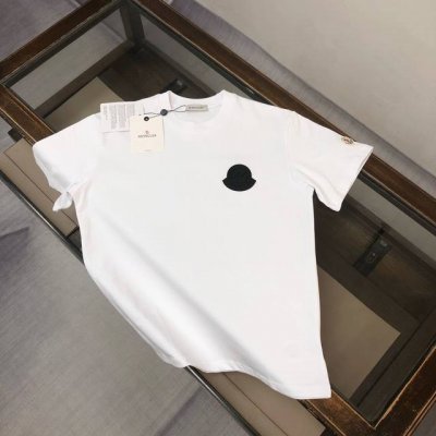 amon*Cler 蒙口 2025春夏最新款短袖T恤，男女同款定制专属纯棉面料，定制原版工艺螺纹，胸前定制闪电Logo标点缀！简约大方，从容百搭，档次极高，完美