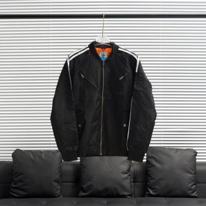 工厂p直供 Adidas丨三叶草3743立体标双拉链立领飞行夹克 配色：黑色 军绿 尺码：M-Xxl